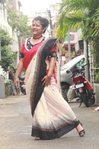 KHADI COTTON HANDLOOM SAREE WITH RED AND BLACK BORDER