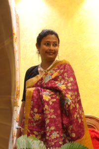 FESTIVE FUCHSIA PINK AND YELLOW OCHRE TUSSUR SILK SAREE